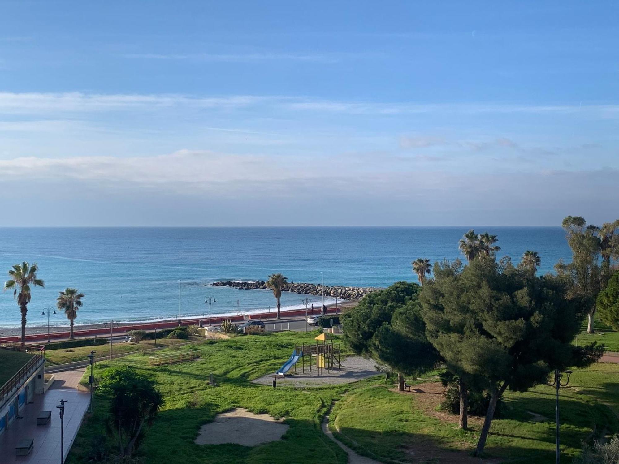 Mare 5 Appartement Ventimiglia Buitenkant foto